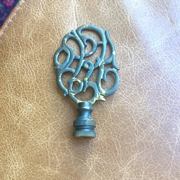 Four inch intake lamp finial brass scroll script vintage - Picture 1 of 4